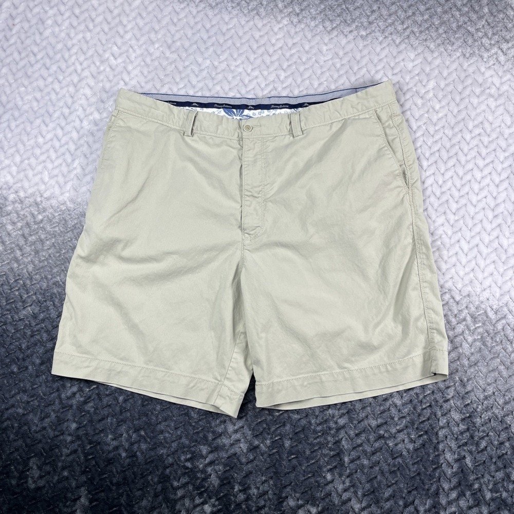 Tommy Bahama Mens 42 Beige Offshore Shorts Cotton Tencel Stretch Bermuda